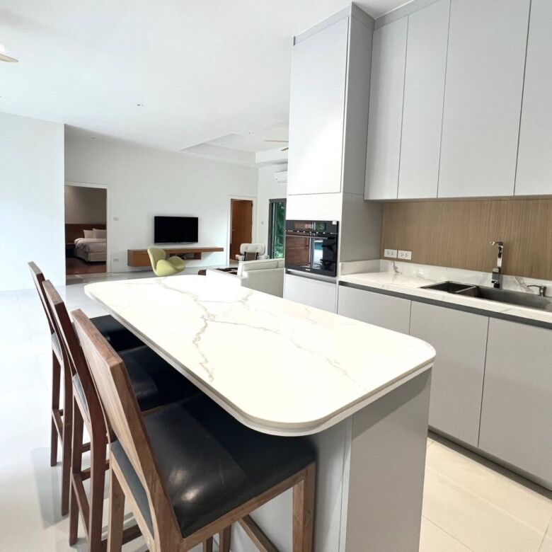 Spacious 4-Bedroom Pool Villa for Sale in Kok Tanod, Cherngtalay, Phuket