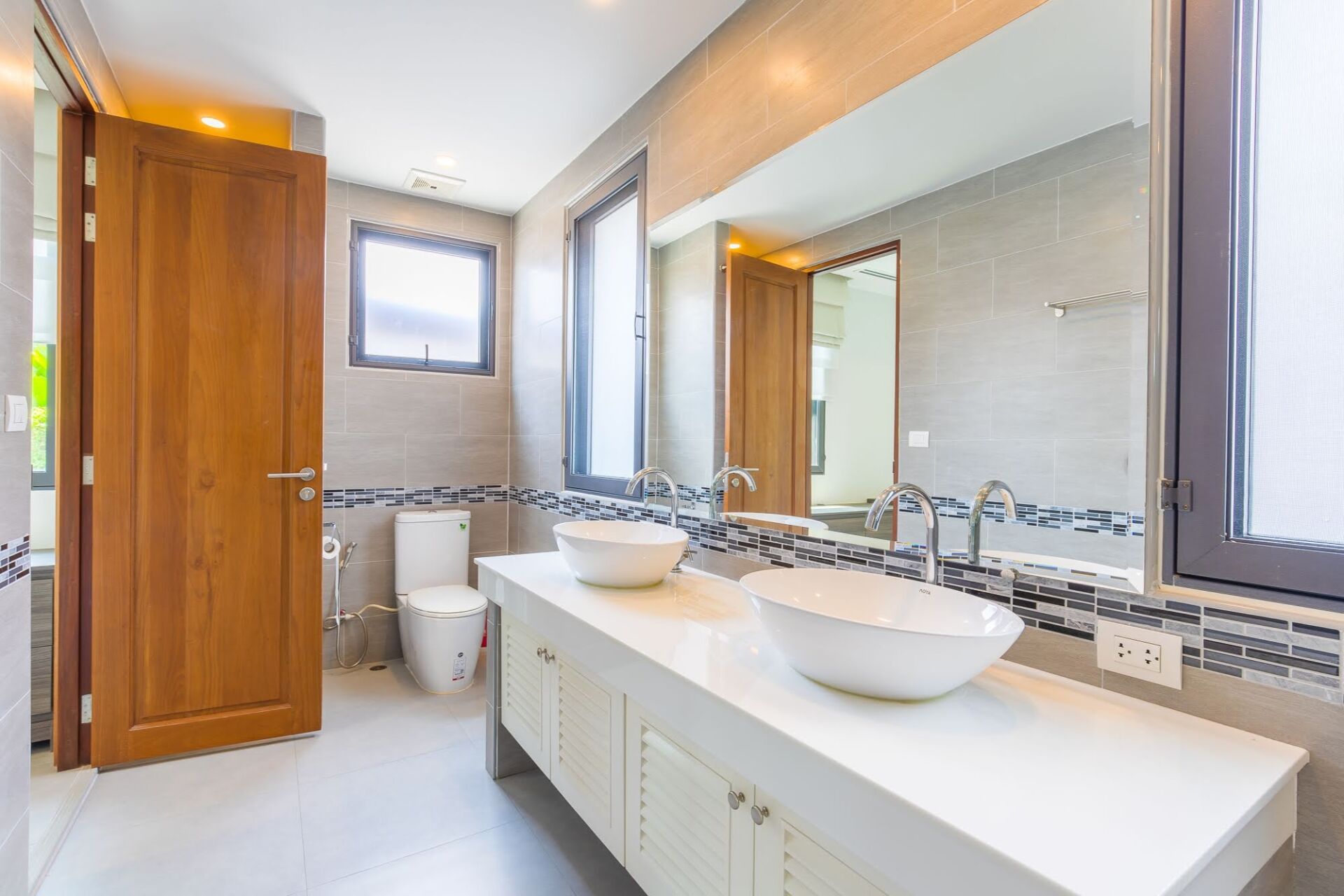Luxury 3-Bedroom Pool Villa for Long-Term Rent in Pasak, Phuket