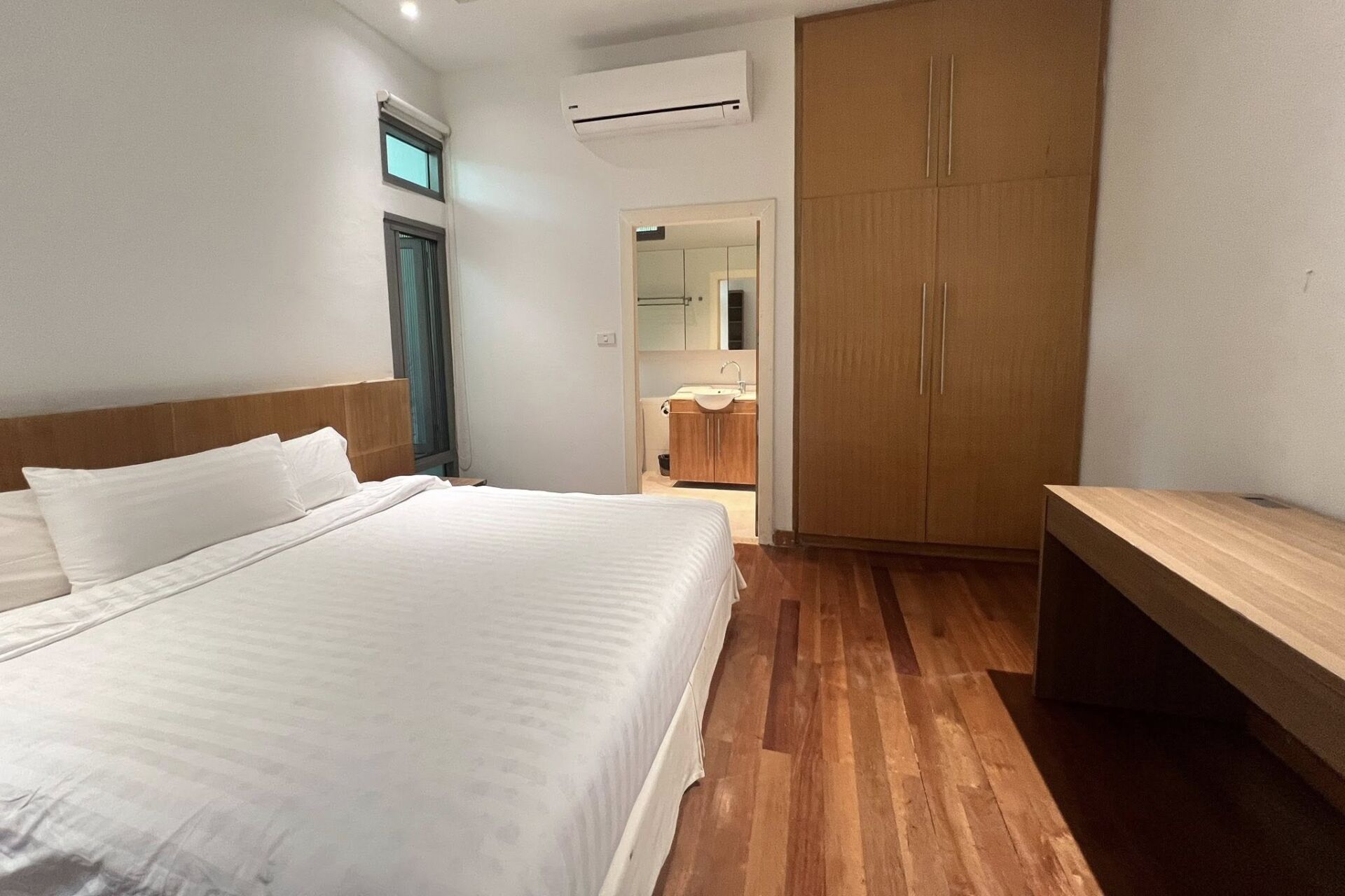 Spacious 4-Bedroom Pool Villa for Sale in Kok Tanod, Cherngtalay, Phuket
