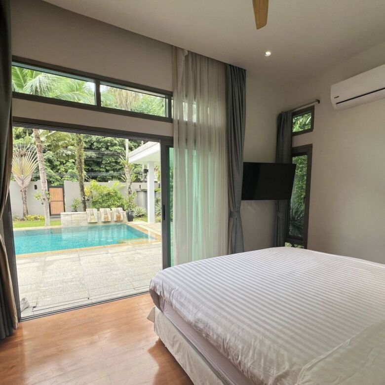 Spacious 4-Bedroom Pool Villa for Sale in Kok Tanod, Cherngtalay, Phuket