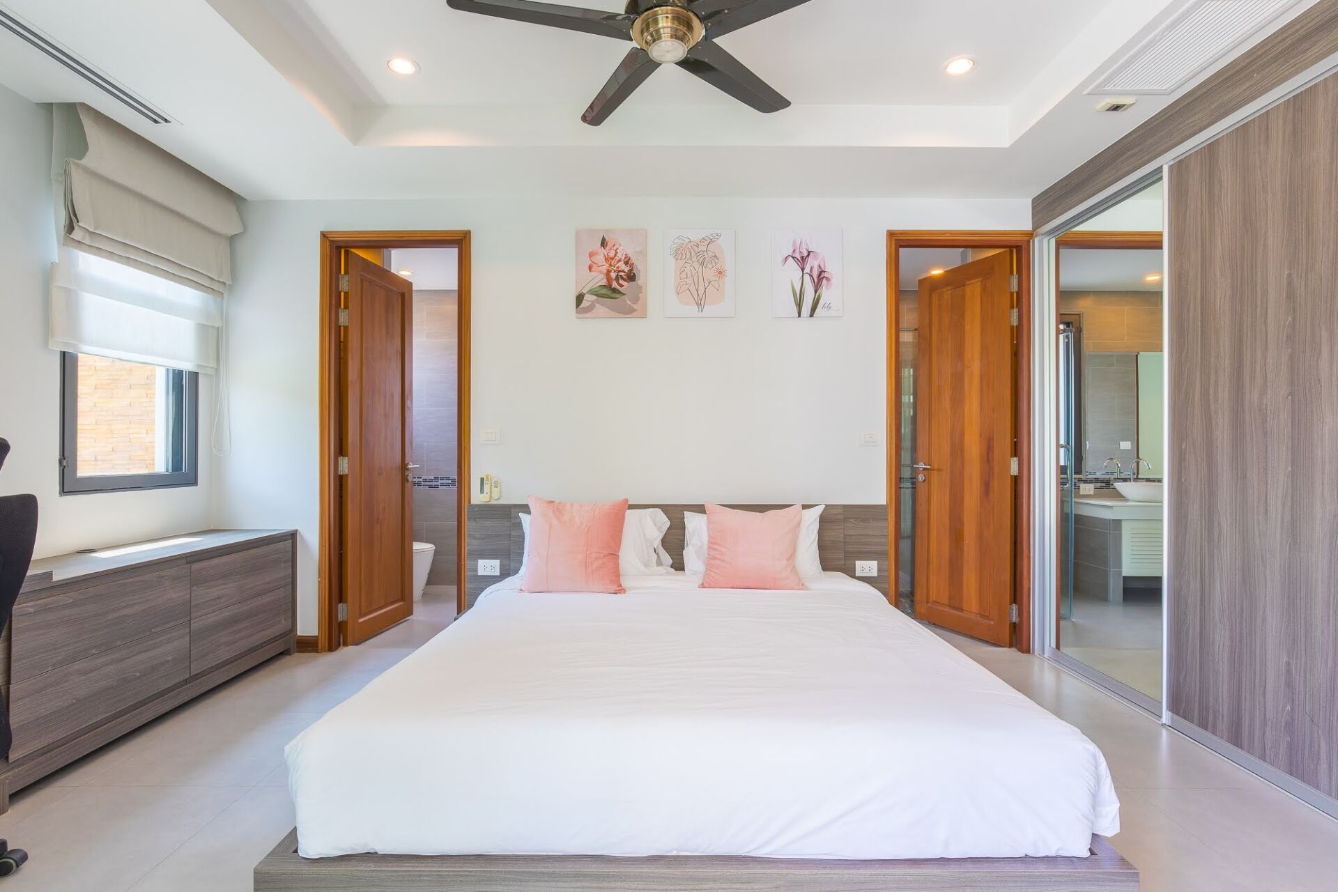 Luxury 3-Bedroom Pool Villa for Long-Term Rent in Pasak, Phuket