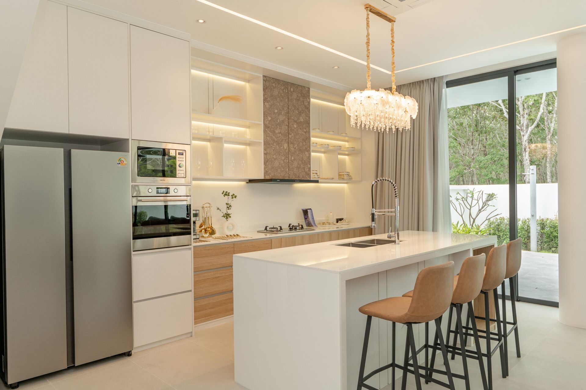 Terra Azalea Phuket – Exclusive Luxury Pool Villas Near Phuket International Airport