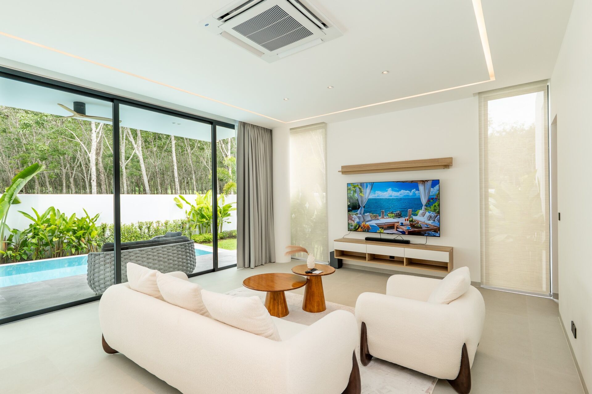 Terra Azalea Phuket – Exclusive Luxury Pool Villas Near Phuket International Airport
