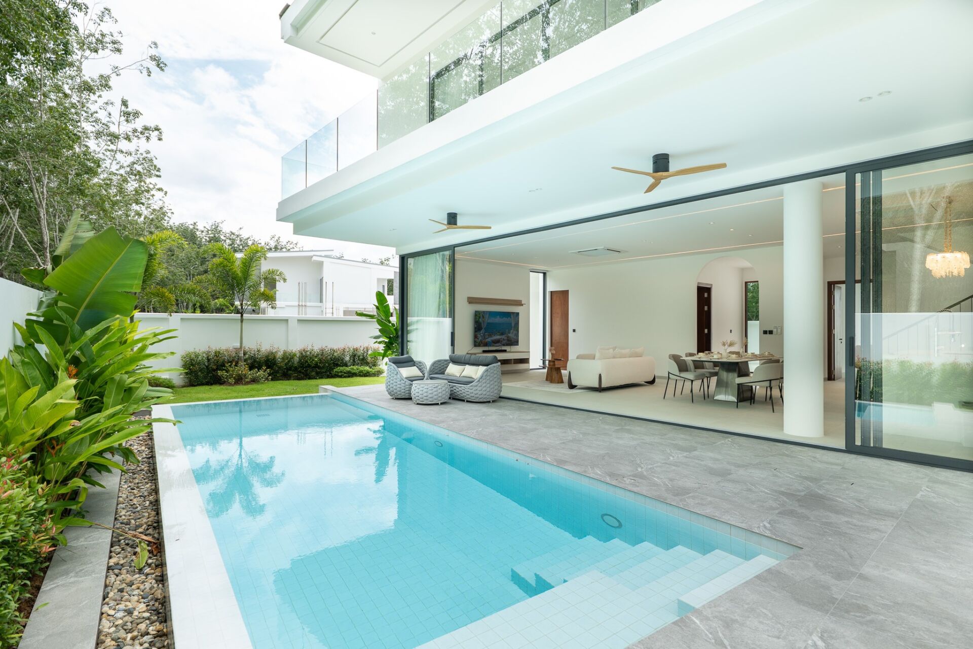 Terra Azalea Phuket – Exclusive Luxury Pool Villas Near Phuket International Airport