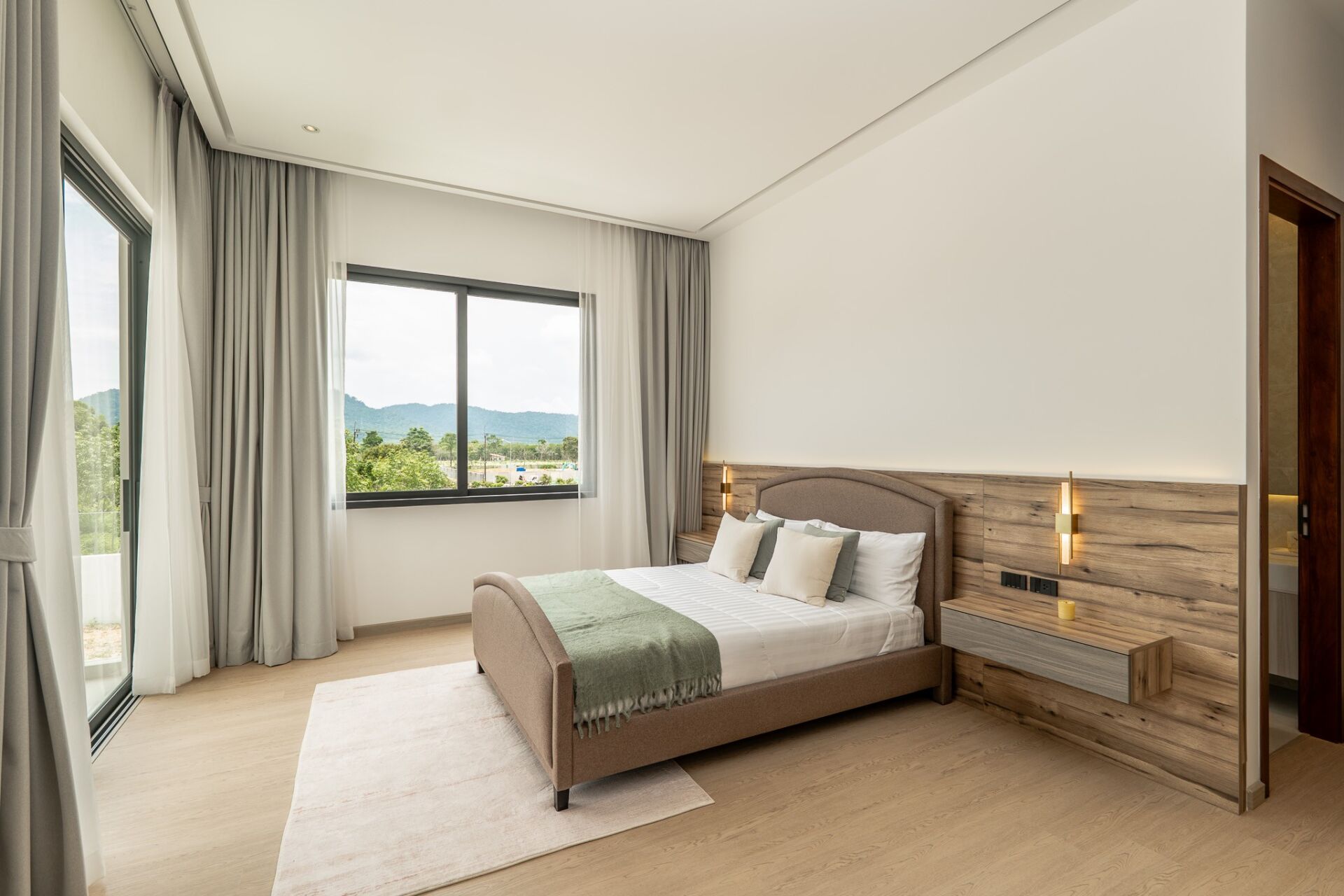 Terra Azalea Phuket – Exclusive Luxury Pool Villas Near Phuket International Airport