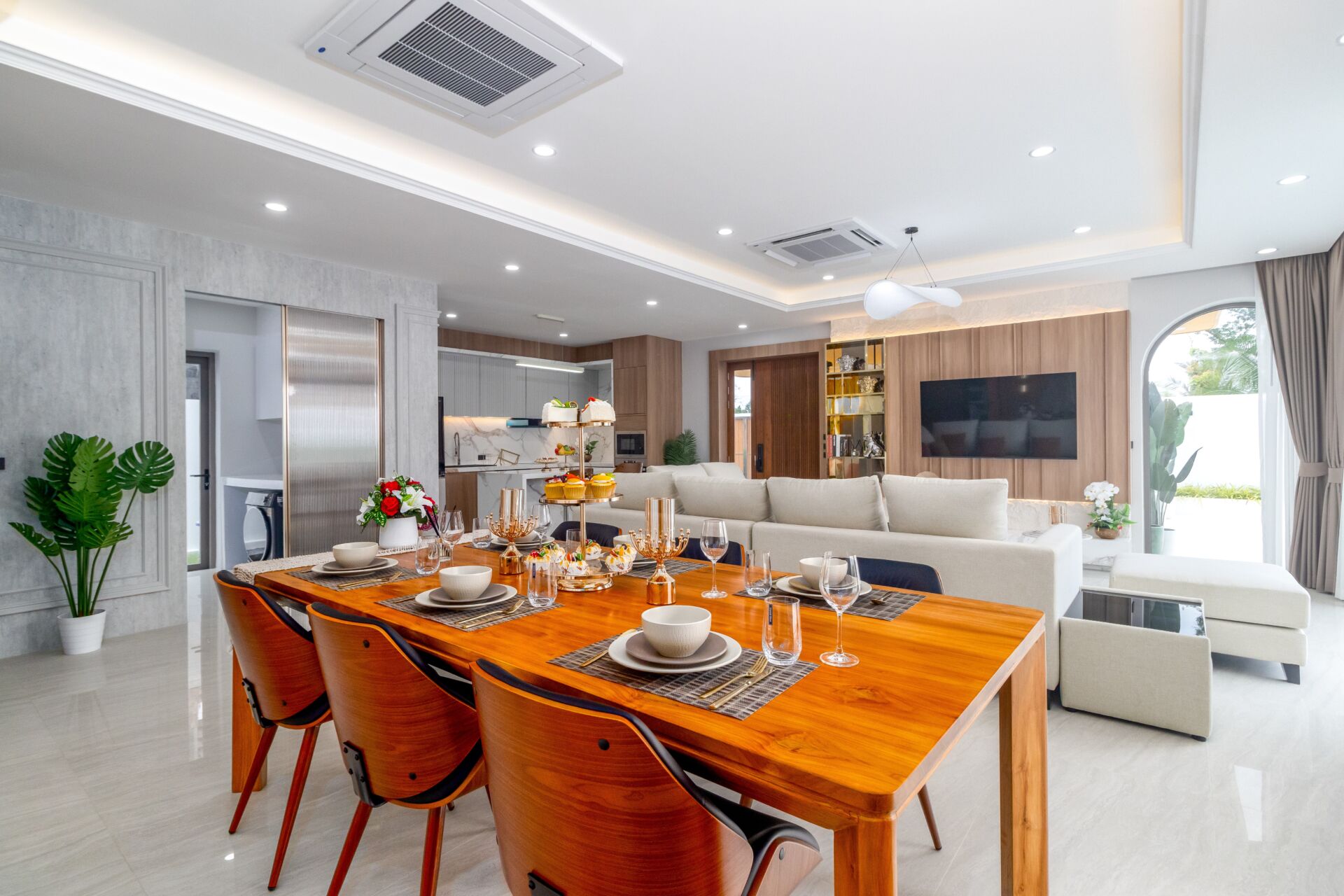 Luxury 4-Bedroom Pool Villa for Rent in Bang Jo, Phuket | Sierra Vista Pool Villa