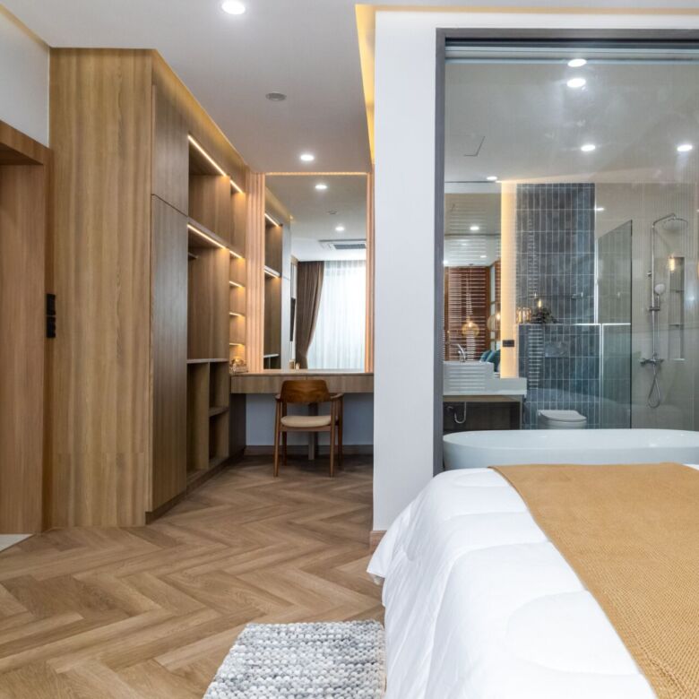 Elegant 2-Bedroom Sea View Villa for Rent with Beach Access