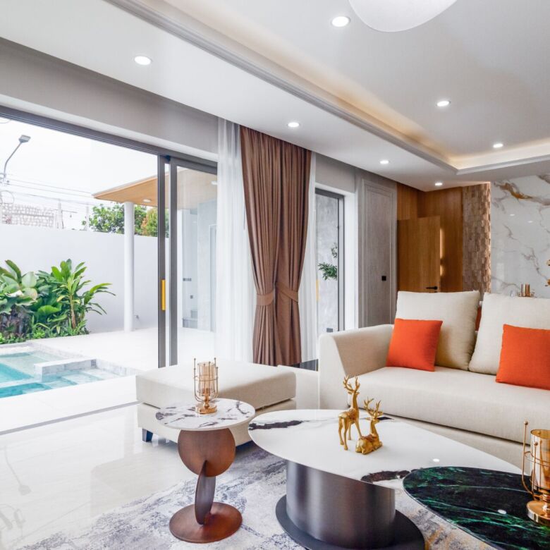 Elegant 2-Bedroom Sea View Villa for Rent with Beach Access