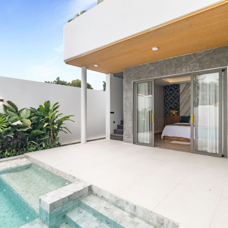 Elegant 2-Bedroom Sea View Villa for Rent with Beach Access