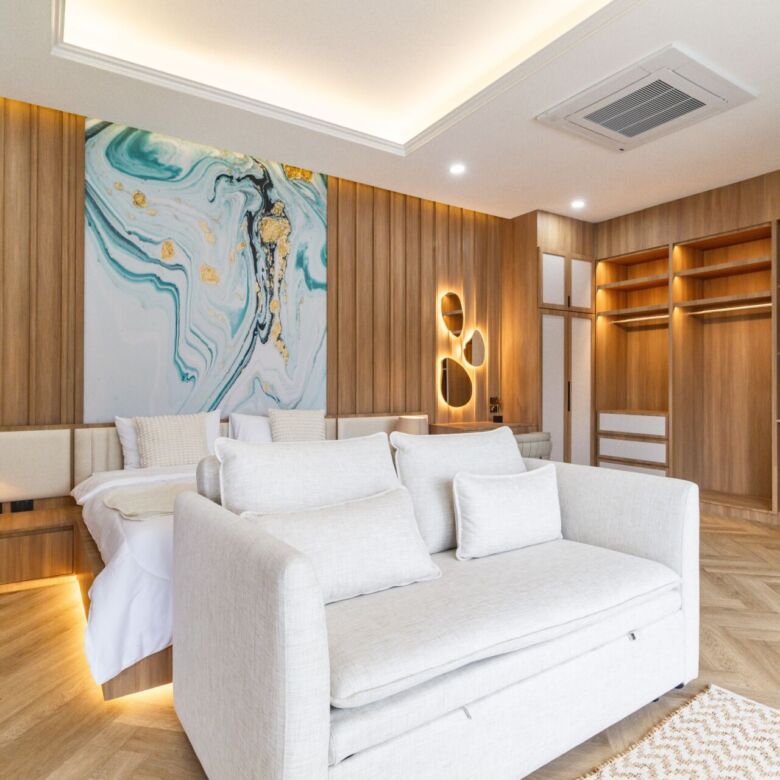 Elegant 2-Bedroom Sea View Villa for Rent with Beach Access