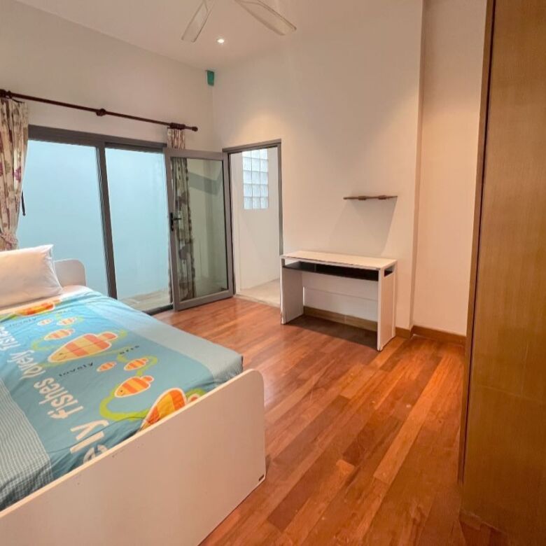 Spacious 4-Bedroom Pool Villa for Sale in Kok Tanod, Cherngtalay, Phuket