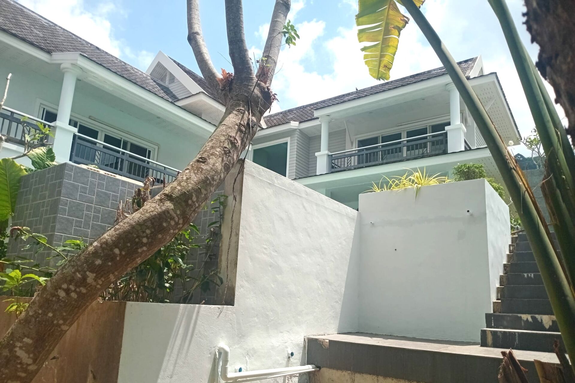 3-Bedroom Pool Villa Next to Phuket Country Club – Kathu