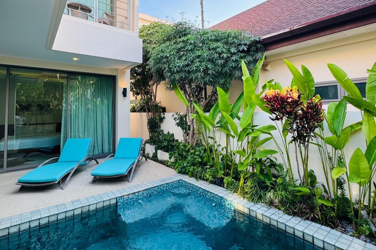 Luxury 4-Bedroom Pool Villa for Rent in Rawai, Phuket