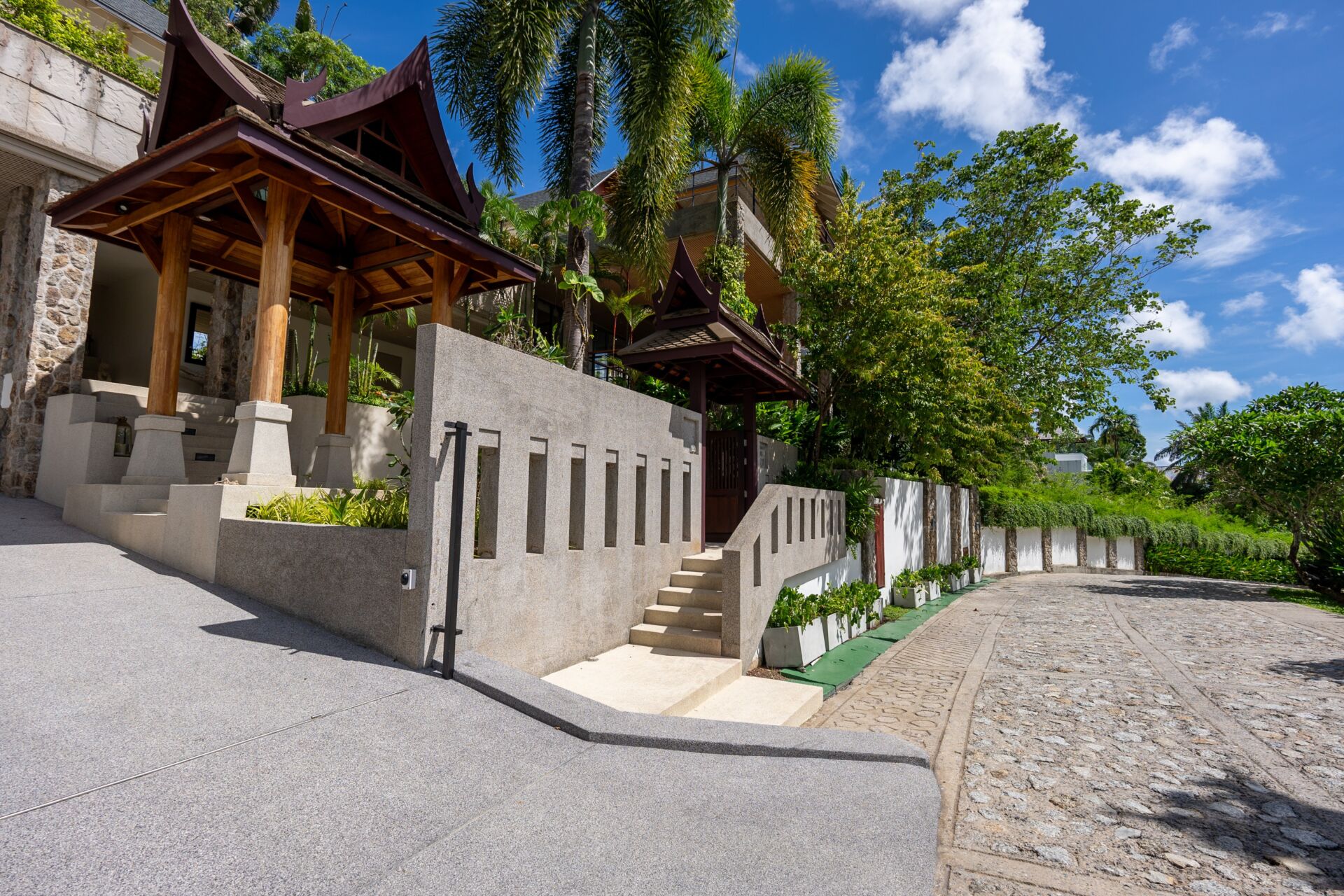 ayara-2 Ayara Sea View Villa for Rent – Luxury Ocean View Villa in Surin, Phuket