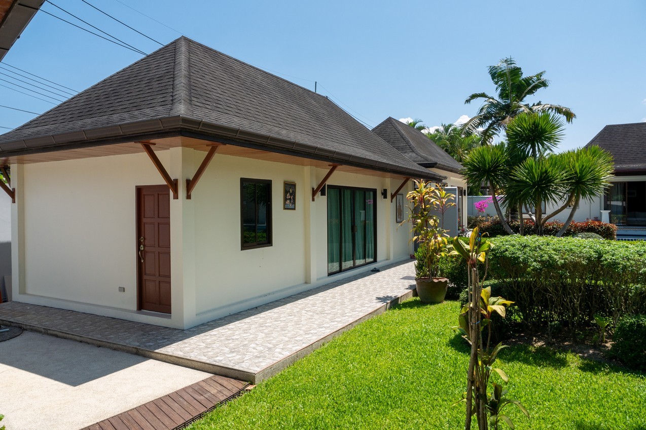 Spacious 4-Bedroom Private Pool Villa on 1,550 sqm Land in Phuket – Reduced Price with 2 Million THB Discount