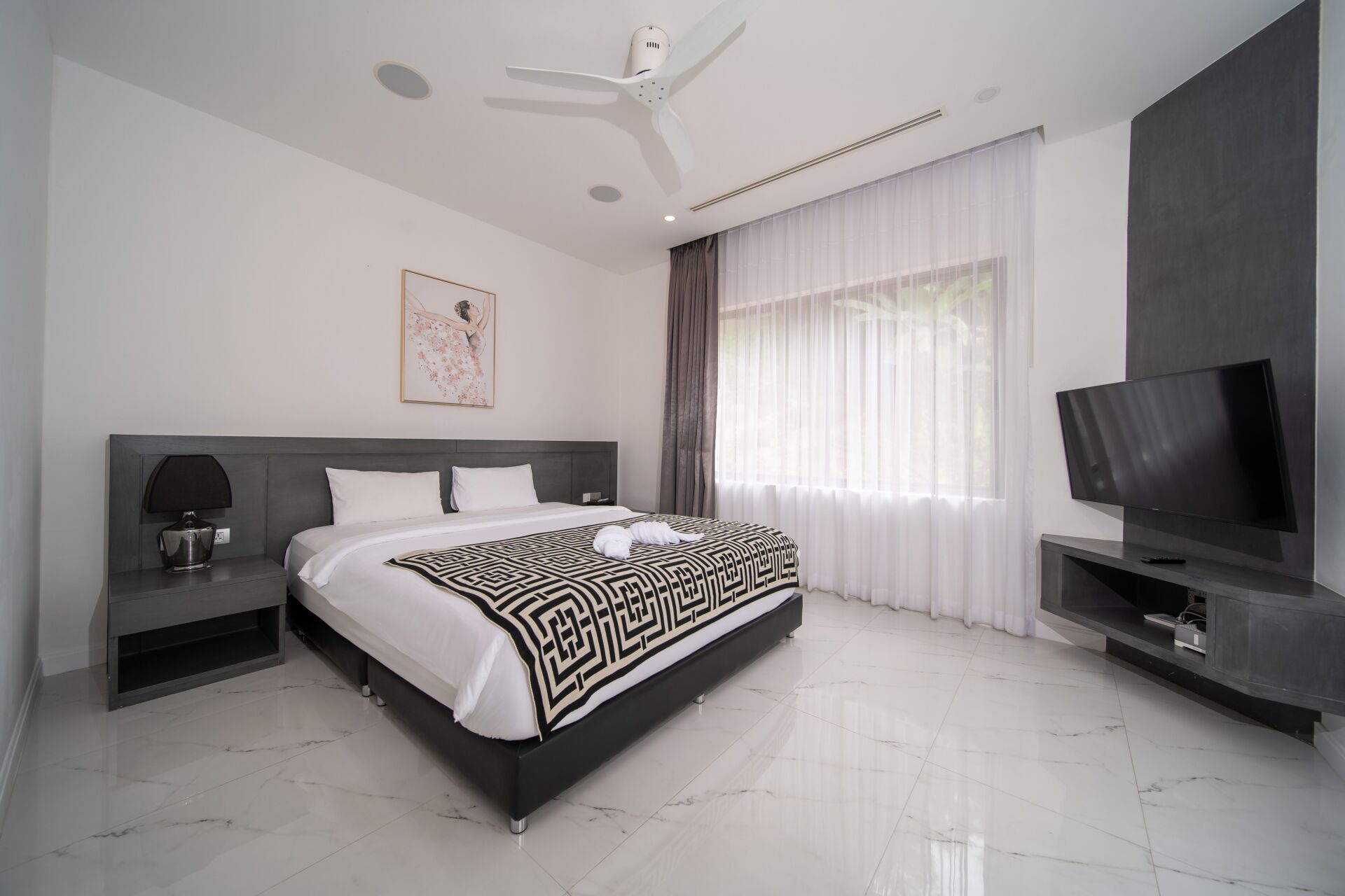 0437 MoonShadow Villa Kamala Phuket for Rent | Luxury 6-Bedroom Sea View Villa | THB 55,000 Per Night