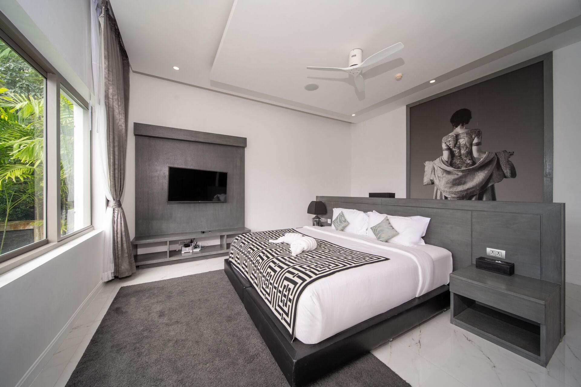 0454 MoonShadow Villa Kamala Phuket for Rent | Luxury 6-Bedroom Sea View Villa | THB 55,000 Per Night