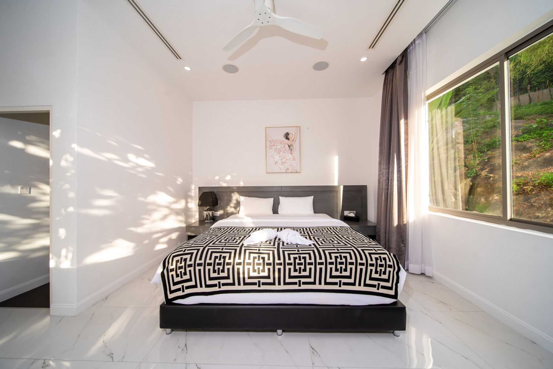 0482 MoonShadow Villa Kamala Phuket for Rent | Luxury 6-Bedroom Sea View Villa | THB 55,000 Per Night