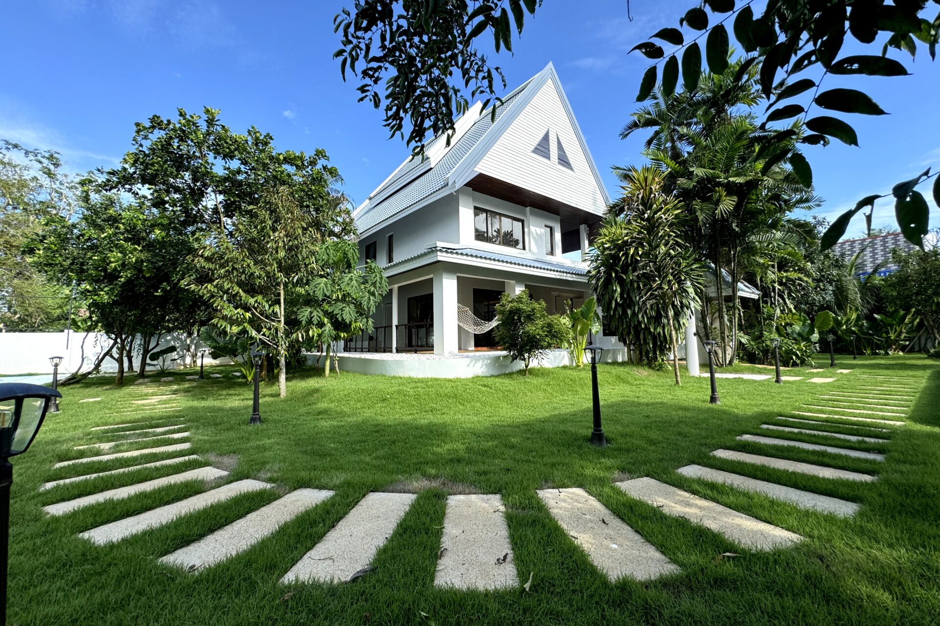 1 Luxury 4-Bedroom Pool Villa for Rent in Pa Klok, Phuket | Tropical Garden Retreat