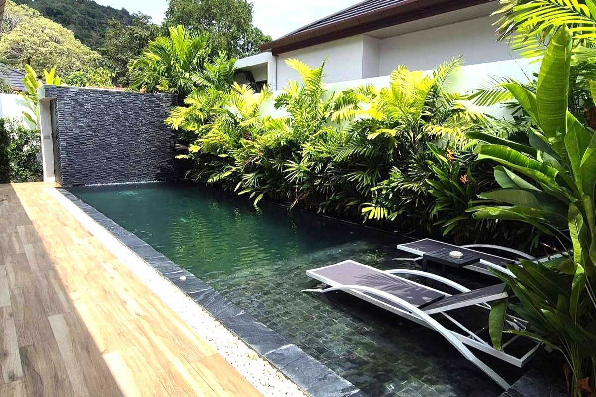 613029966_24989974974015914_1883420160139623825_n Luxury 3-Bedroom Pool Villa for Rent in Nai Harn, Phuket