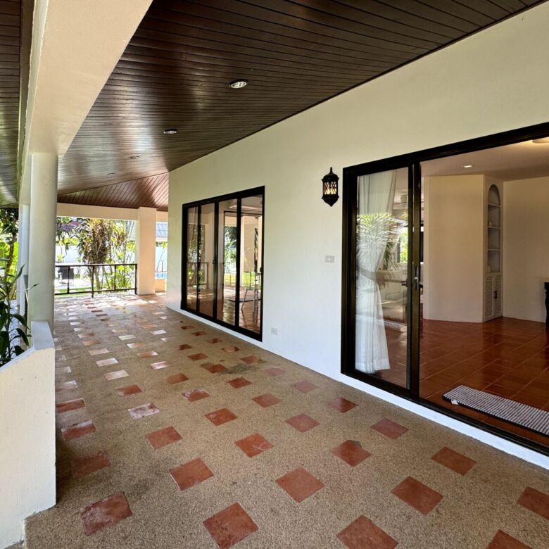 Luxury 4-Bedroom Pool Villa for Rent in Pa Klok, Phuket | Tropical Garden Retreat
