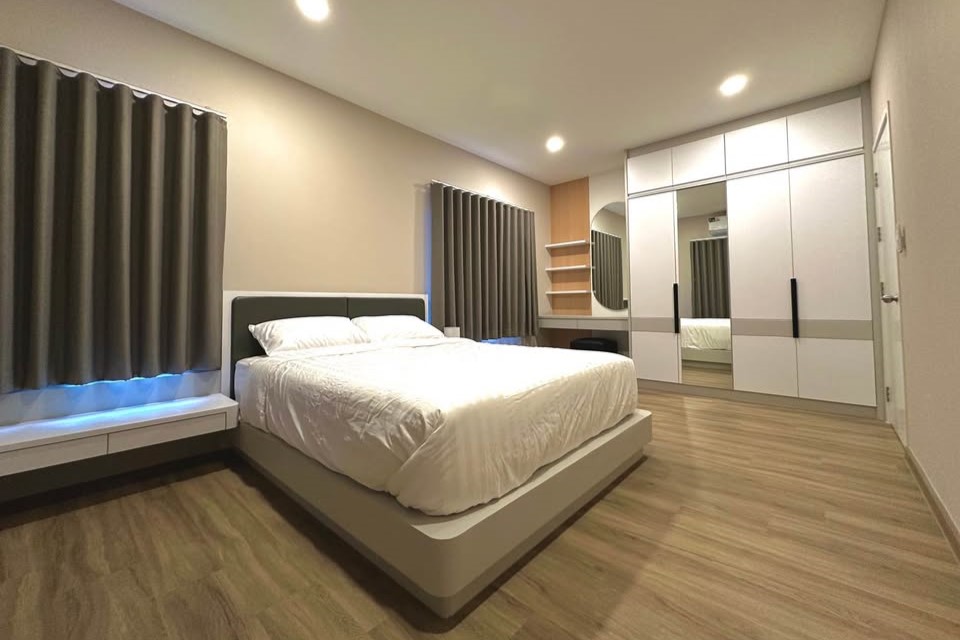 731131472_27713571051616587_7677467497529013723_n The Plant Thalang–Thepkrasattri | 4-Bedroom House for Rent in Thalang, Phuket