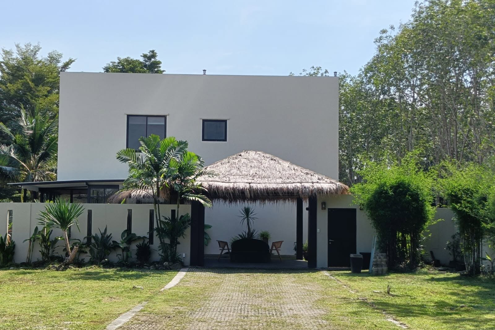 731173702_10163463483892476_7759580327943567316_n Luxury 3-Bedroom Pool Villa for Sale in Phuket