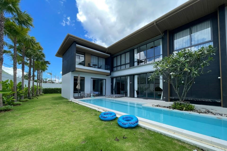 Luxury 5+1 Bedroom Villa for Rent at Mouana Grande Ko Kaeo, Phuket