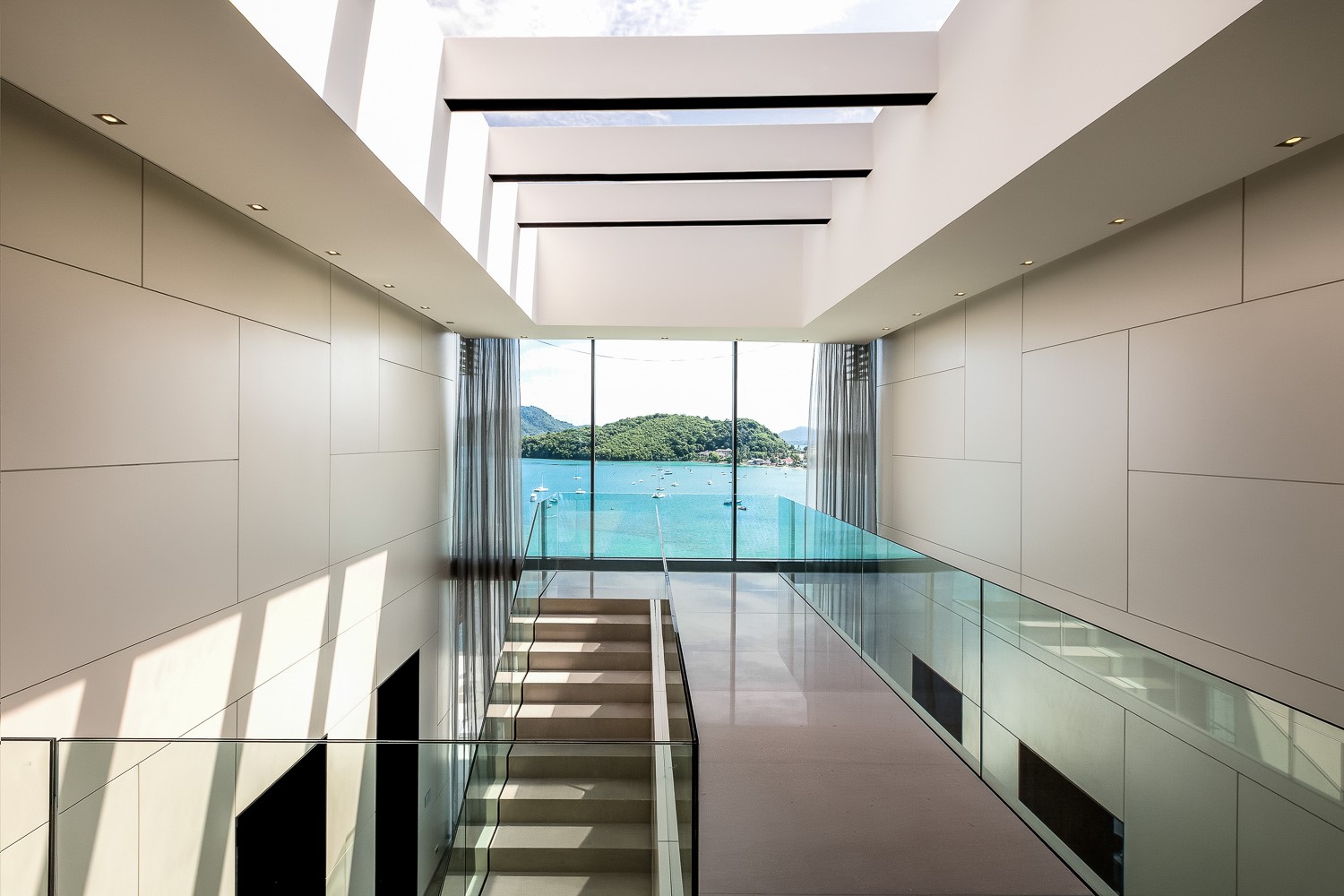 Cliff Top Residence for Rent in Cape Panwa, Phuket | Ultra-Luxury 6-Bedroom Oceanfront Villa