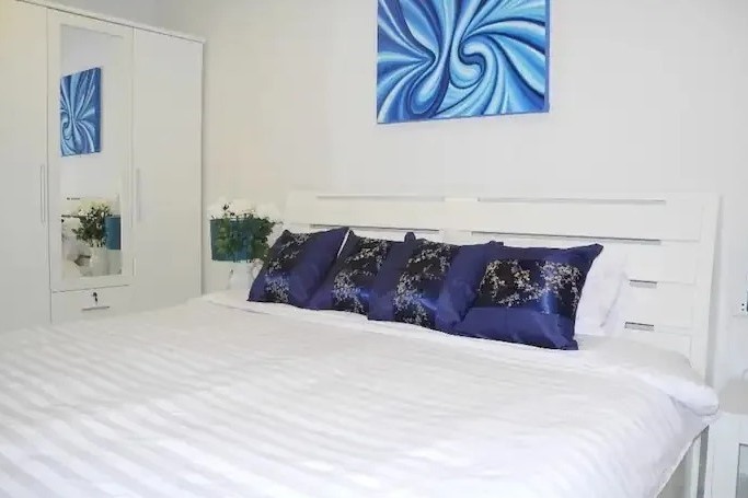 Patong Tower Waterfront Condo for Sale | 2-Bedroom Freehold Condo in Patong, Phuket