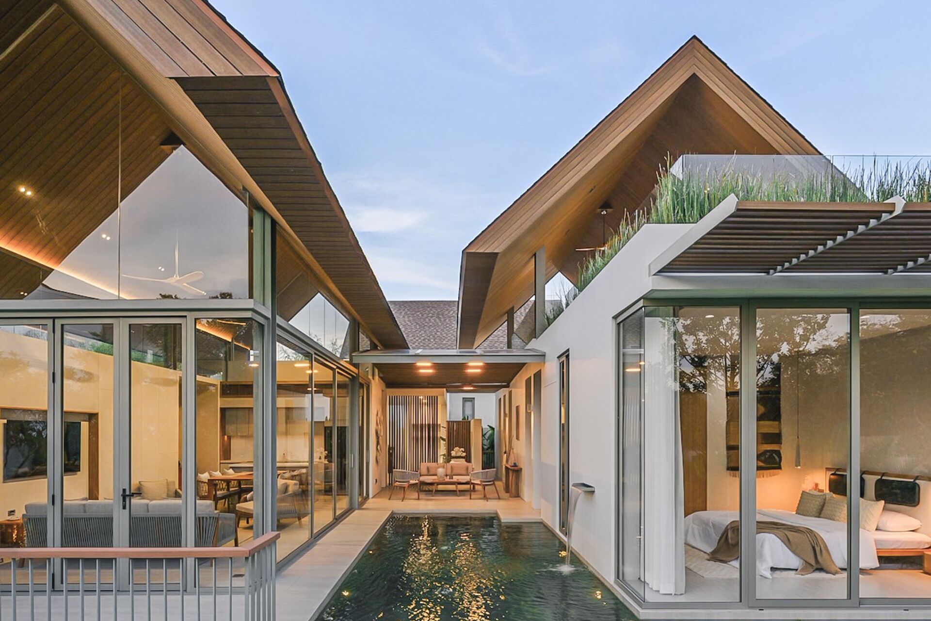 00-04 Mountain Sanctuary – Luxury 3-Bedroom Pool Villa in Pasak, Phuket
