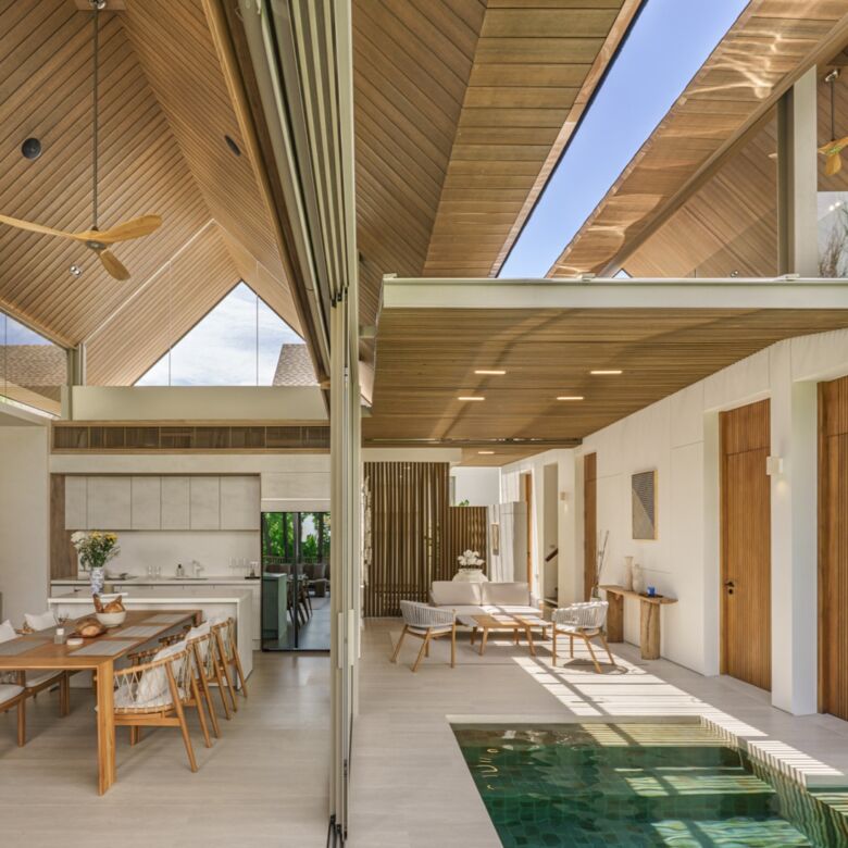 Mountain Sanctuary – Luxury 3-Bedroom Pool Villa in Pasak, Phuket