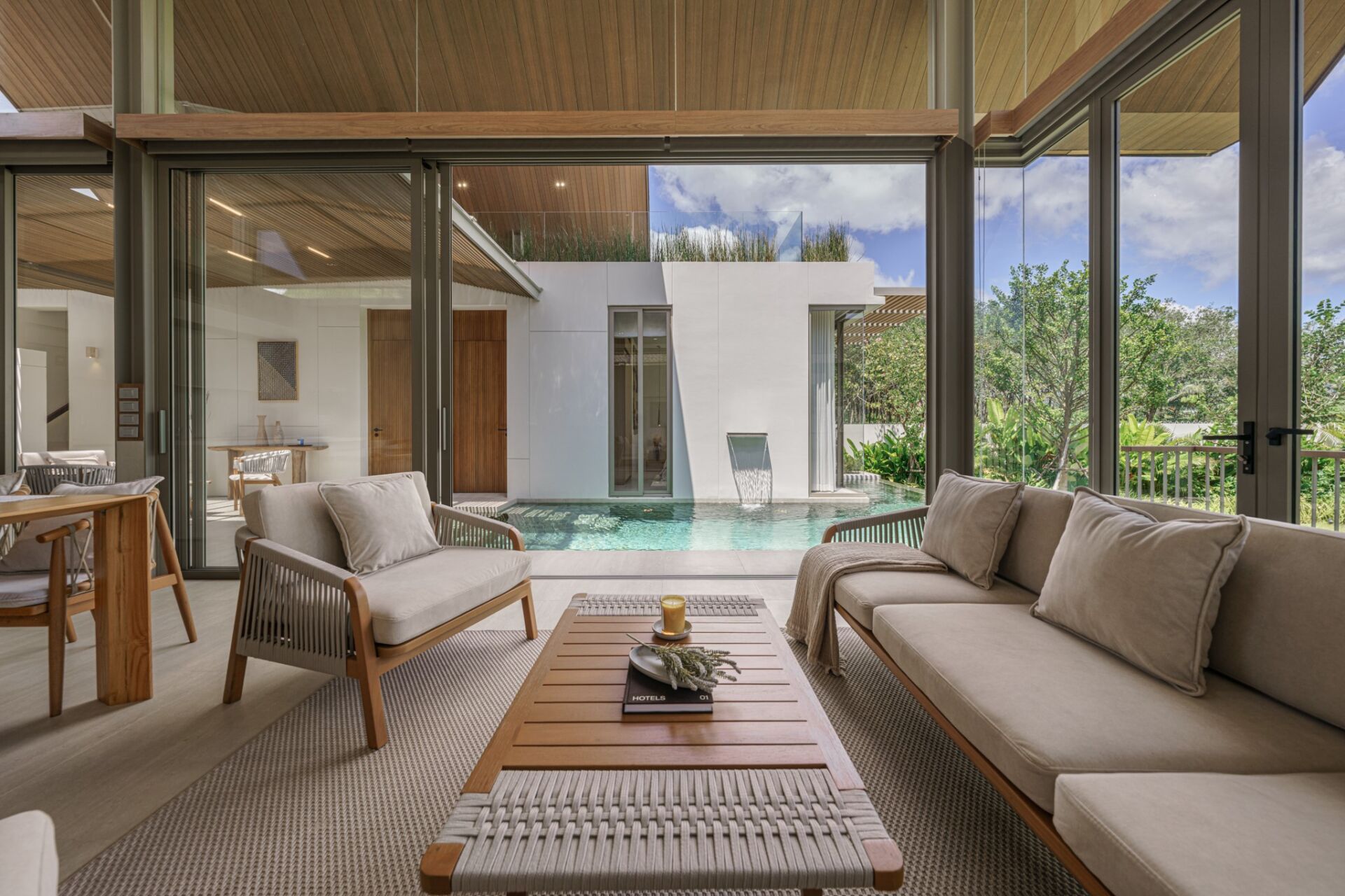 01-05 Mountain Sanctuary – Luxury 3-Bedroom Pool Villa in Pasak, Phuket