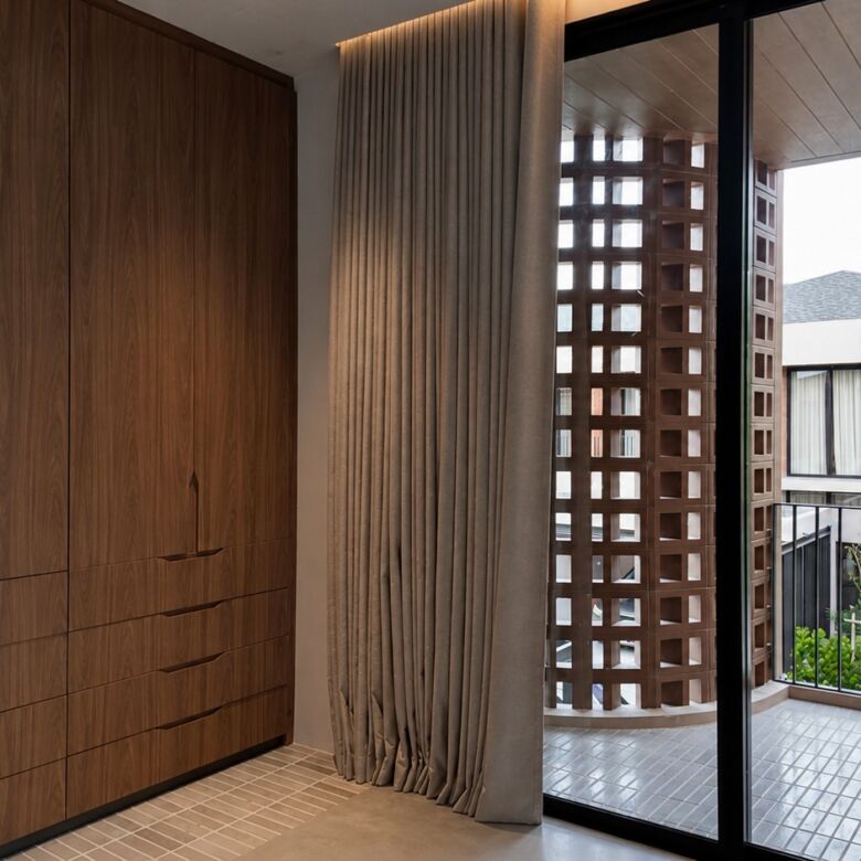 ASHA ZORA: Brand-New 4-Bedroom Private Pool Villas for Rent Near BCIS International School, Chalong, Phuket