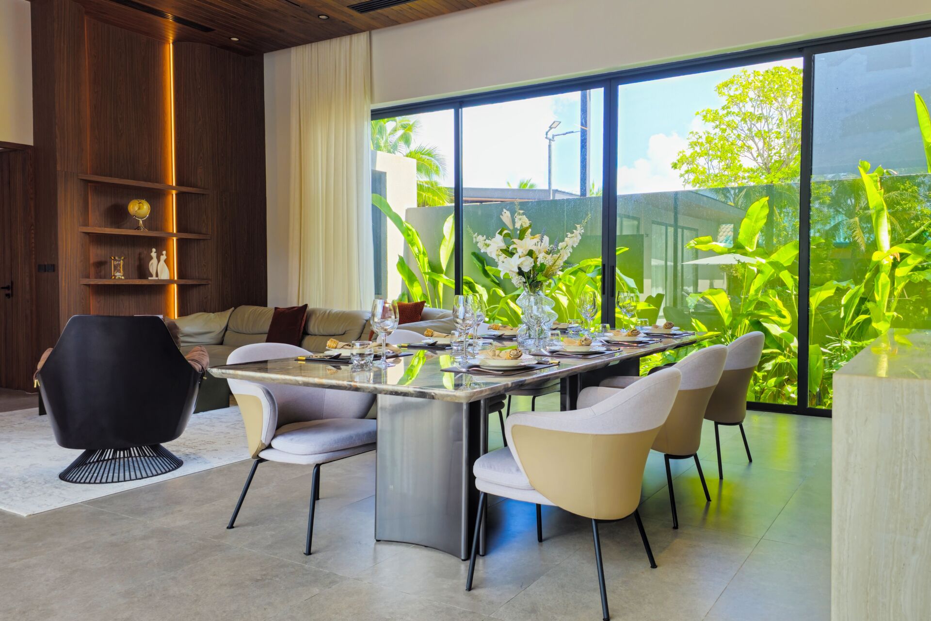 20260719_101255 Sea Central Villa – Luxury 4-Bedroom Private Pool Villa for Rent in Phuket