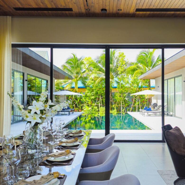 Sea Central Villa – Luxury 4-Bedroom Private Pool Villa for Rent in Phuket