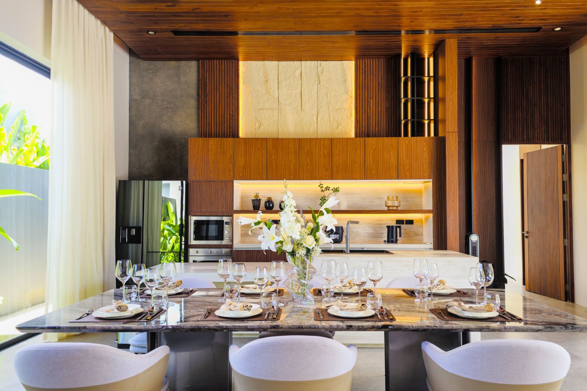 20260719_101541 Sea Central Villa – Luxury 4-Bedroom Private Pool Villa for Rent in Phuket
