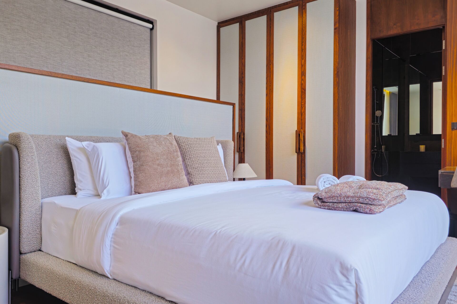 20260719_105257 Sea Central Villa – Luxury 4-Bedroom Private Pool Villa for Rent in Phuket
