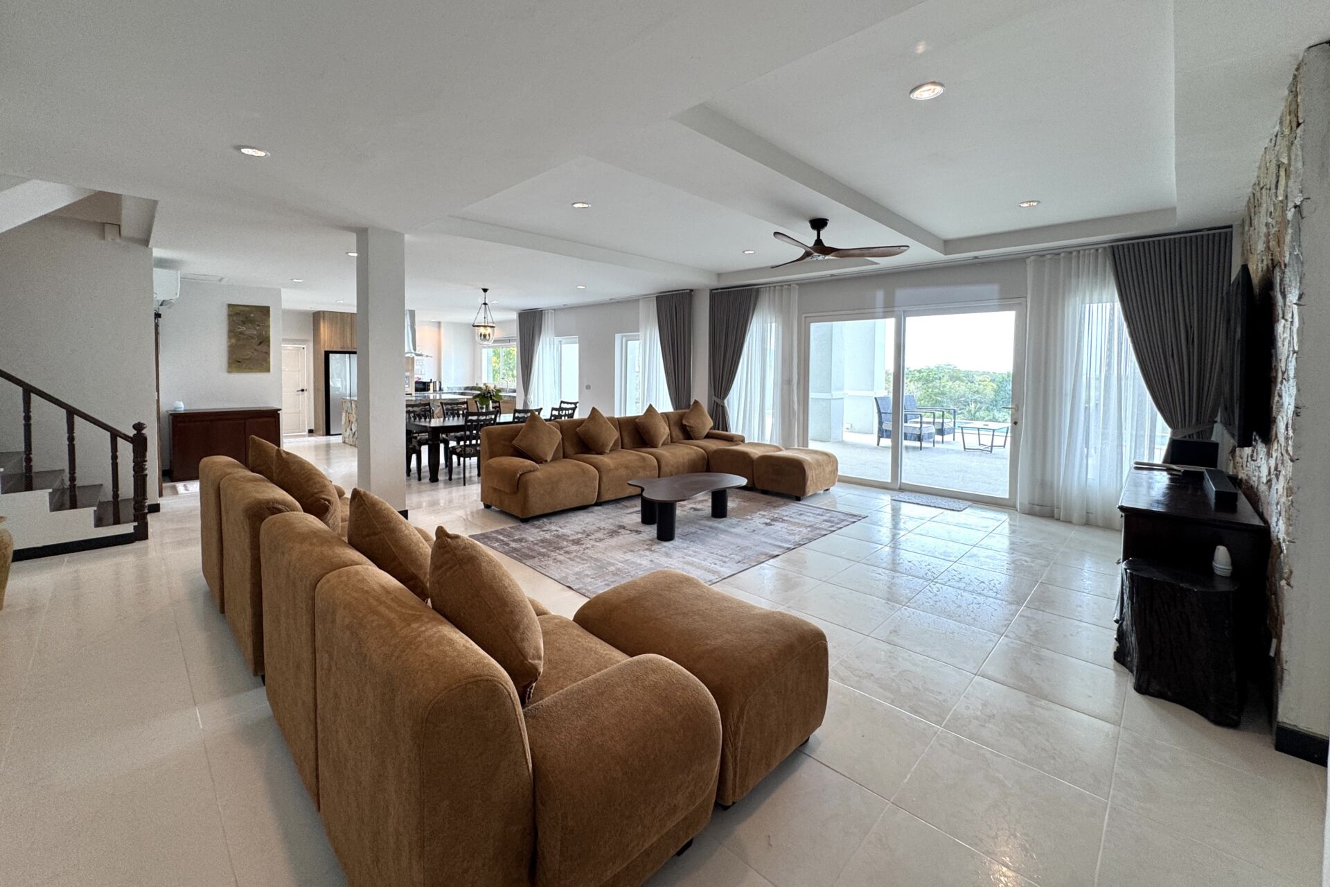Panoramic Sunset View Pool Villa for Rent in Mai Khao, Phuket