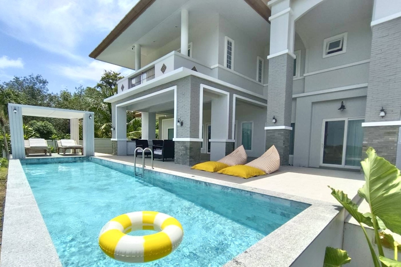 Panoramic Sunset View Pool Villa for Rent in Mai Khao, Phuket