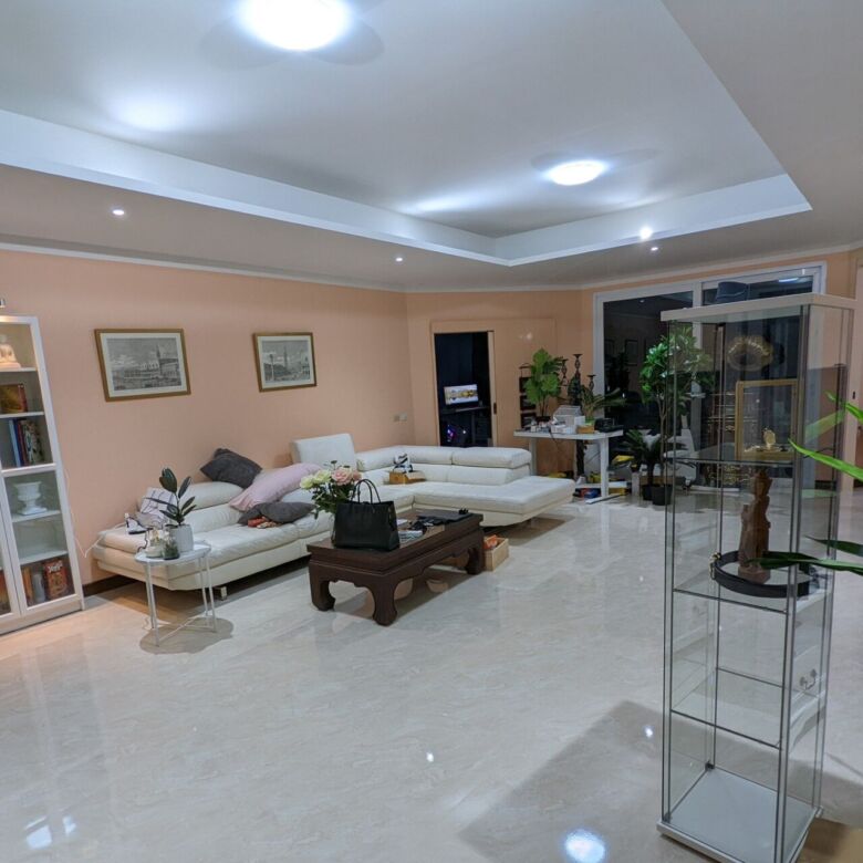 Luxury Villa for Sale in Kathu, Phuket – Golf Course Location with Lake and Mountain Views