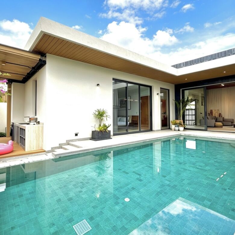 4-Bedroom Luxury Pool Villa for Rent in Chalong Bay, Phuket | Available Now