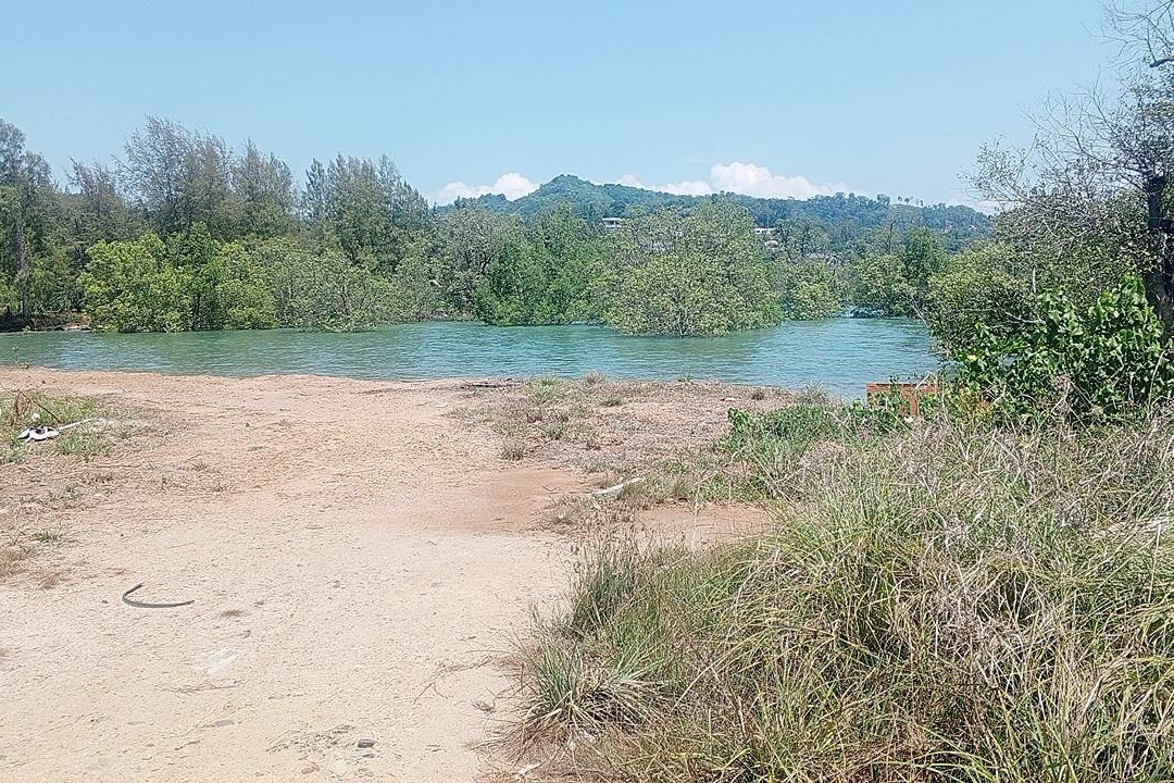 Beachfront Land for Sale in Por Bay, Phuket – 10 Rai with 33m Beachfront