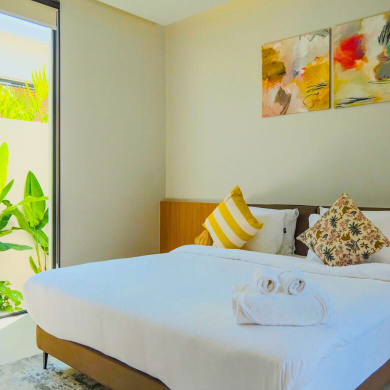 Spacious 3-Bedroom Luxury Villa for Rent In Chalong