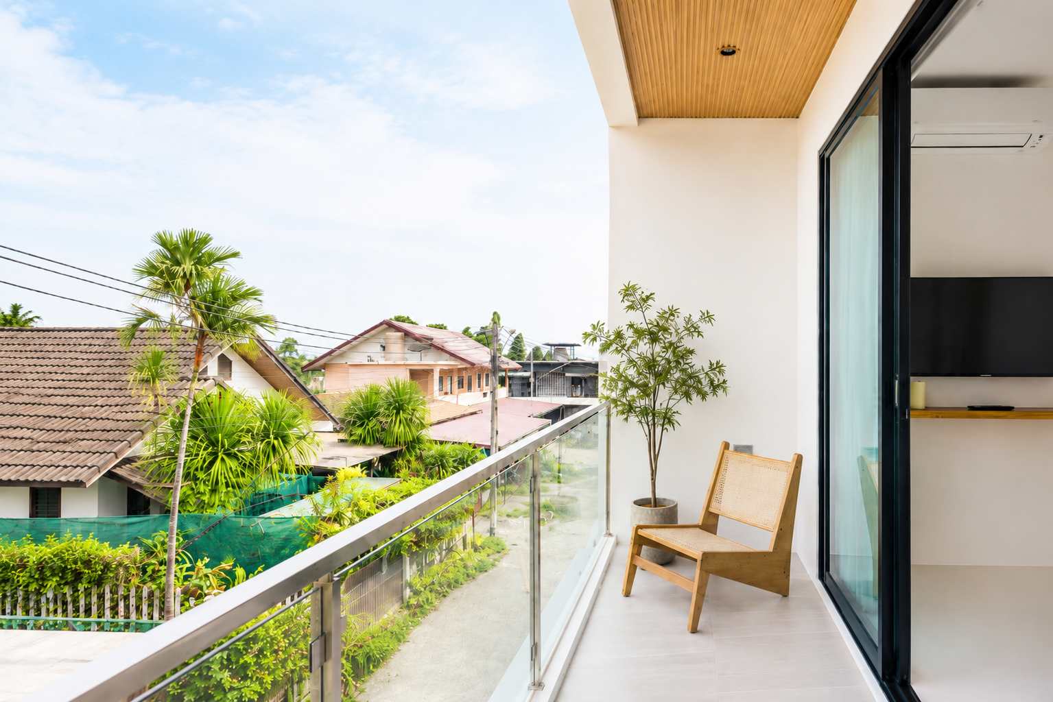 A New 3-Bedroom Private Pool Villa for rent in Pasak Soi 2, Cherngtalay