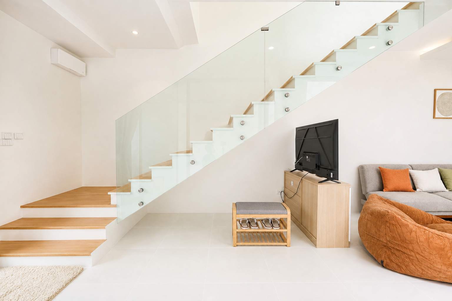 A New 3-Bedroom Private Pool Villa for rent in Pasak Soi 2, Cherngtalay