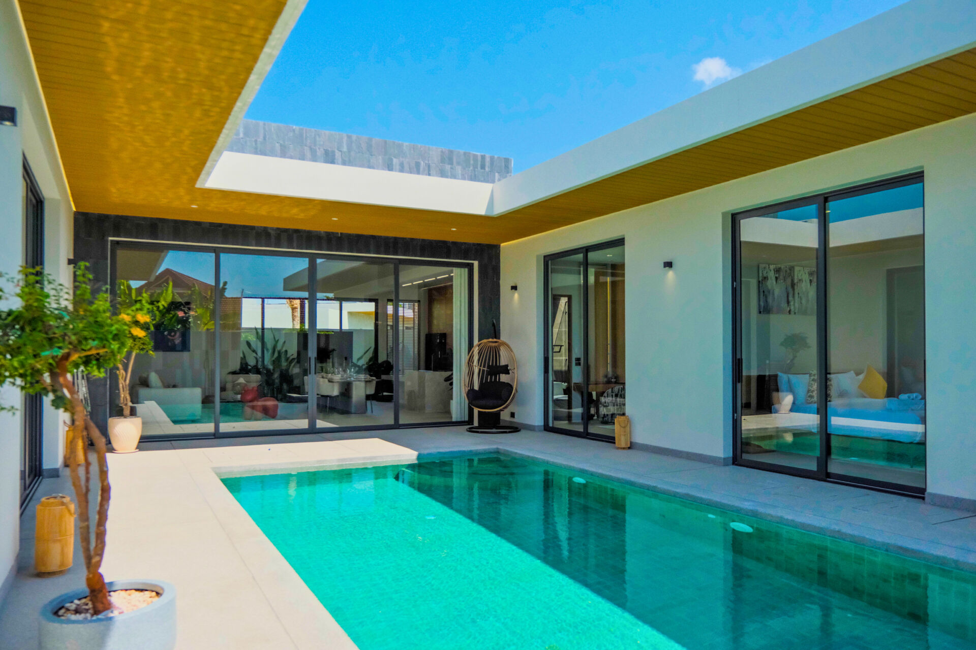 Spacious 3-Bedroom Luxury Villa for Rent In Chalong