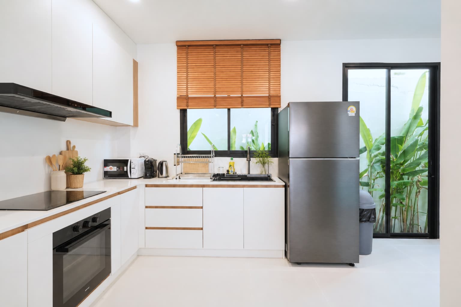 A New 3-Bedroom Private Pool Villa for rent in Pasak Soi 2, Cherngtalay