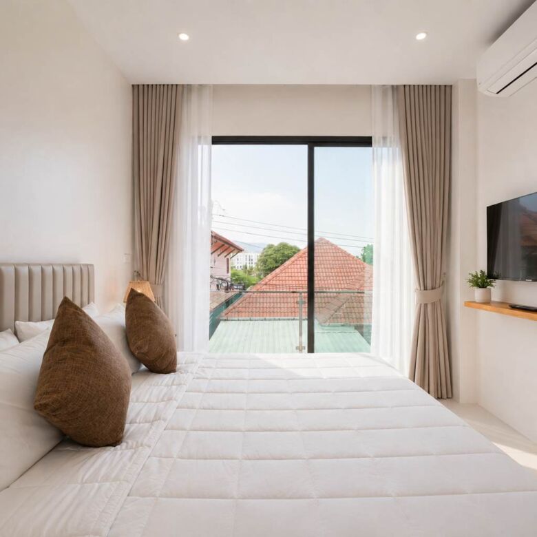 A New 3-Bedroom Private Pool Villa for rent in Pasak Soi 2, Cherngtalay