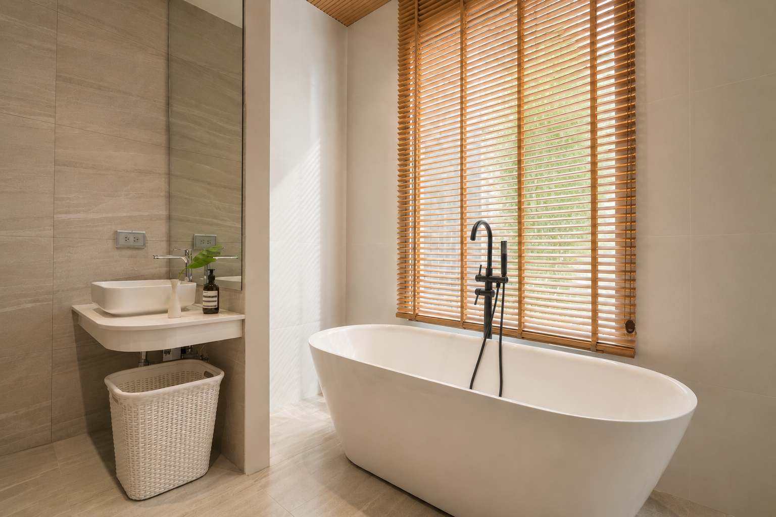 A New 3-Bedroom Private Pool Villa for rent in Pasak Soi 2, Cherngtalay